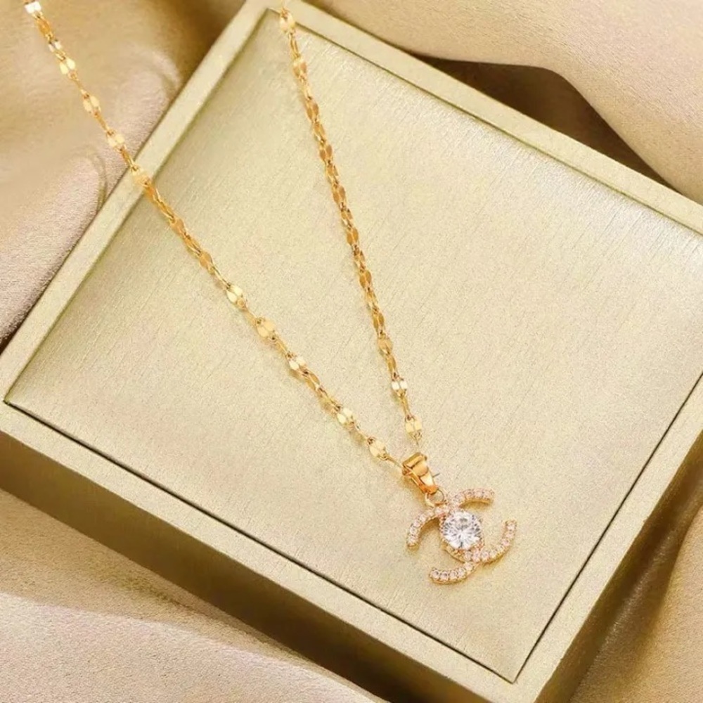 18K Gold Letter C Monogram Center Diamond Pendant Necklace Geometrical Design - Picture 3 of 9